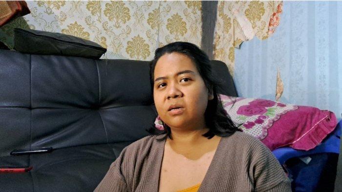 Chintia Suciati (29) saat ditemui di rumahnya, Palmerah, Jakarta Barat, Rabu (16/8/2023).