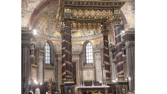 Dubes RI di Vatikan langsung merinding begitu masuk Kapel yang menjadi tempat penyimpanan relikui, peninggalam orang kudus. Foto: Altar