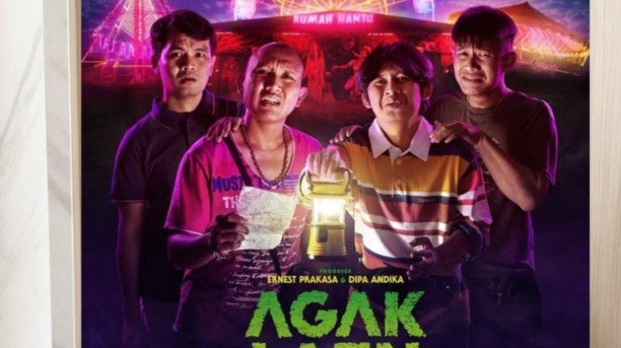 Yashirin kamera onlayn onanizm Qul bekasi sikadi