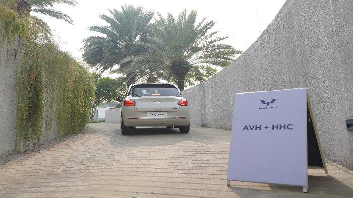 Fitur Auto Vehicle Holding (AVH) dan Hill Hold Control (HHC) di mobil listrik BinguoEV untuk menahan mobil dalam posisi diam di jalan yang tidak rata atau menanjak.