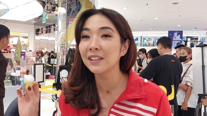 Gisella Anastasia alias Gisel cerita soal rencana liburannya bersama dengan Gading Marten, di kawasan Senayan Jakarta Pusat, Jumat (13/12/2024).