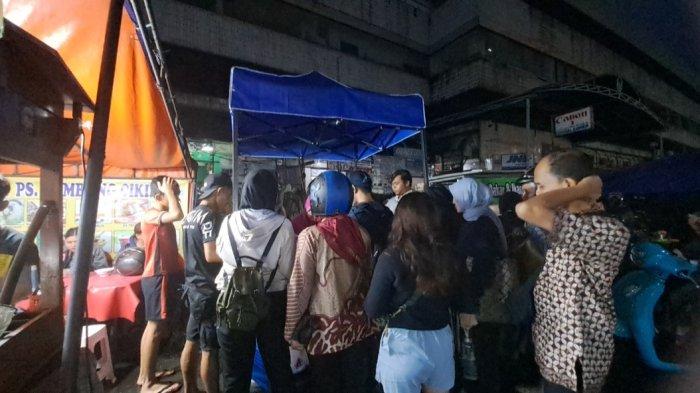 Gohyong Cikini di Jalan Pegangsaan Timur, Menteng, Jakarta Pusat (depan Stasiun Cikini) yang viral di media sosial.