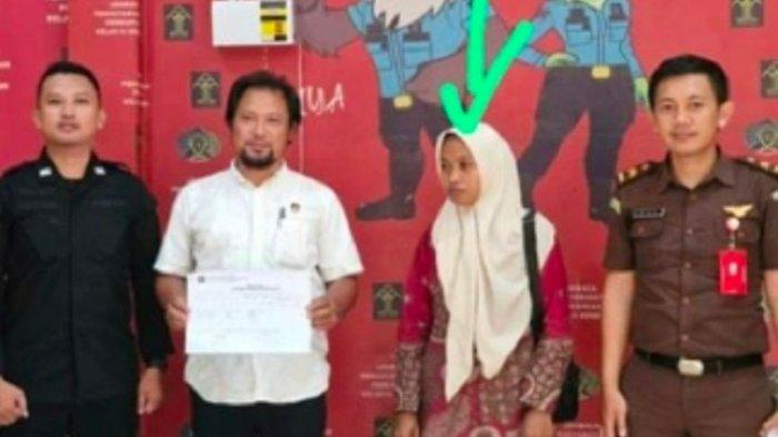 guru honorer di Sulawesi Tenggara dipenjara lantaran memukul anak seorang polisi dengan sapu