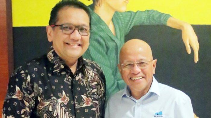 Pengusaha Hilmi Panigoro dan pelaksana konser Endy Suryokusomo mengajak para penikmat musik menjelajahi dunia melalui alunan nada yang indah di Konser Bon Voyage Classical Music. Konser tersebut digelar Hilmi Panigoro yang juga pecinta musik itu di Griya Arifin Panigoro, Jakarta Selatan, Rabu (6/12/2023).