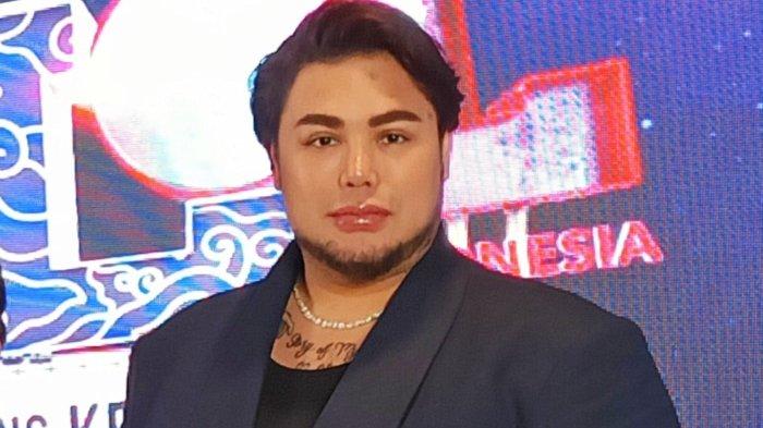 Desainer dan presenter Ivan Gunawan di Kebayoran Baru, Jakarta Selatan, Selasa (2/7/2024).