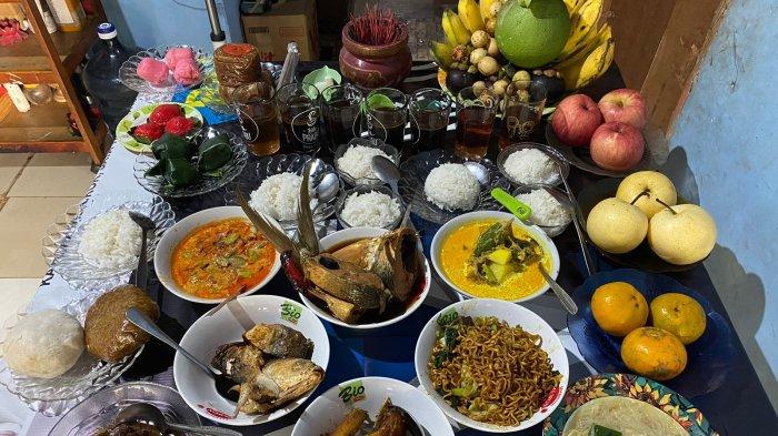 Menengok Prosesi Sembahyang Leluhur Orang Tionghoa Jelang Perayaan