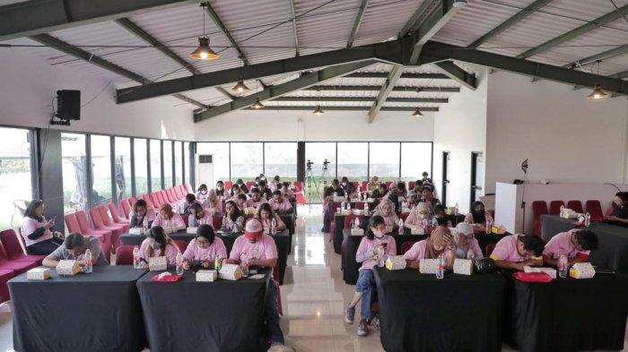 Ilustrasi - Kegiatan try out atau latihan soal ujian seleksi Calon Pegawai Negeri Sipil (CPNS) untuk anak-anak muda dan milenial digelar di Jakarta.