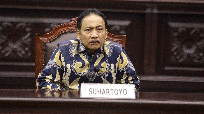 Ketua Mahkamah Konstitusi (MK) Suhartoyo memberi angin segar politik nasional.