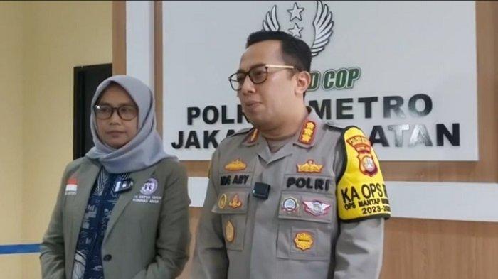Kabid Humas Polda Metro Jaya Kombes Ade Ary Syam menjelaskan kasus pembunuhan remaja putri terhadap ayah kandung.