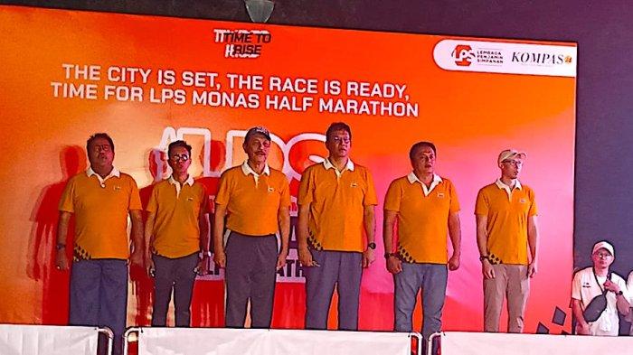 MONAS HALF MARATHON - LPS Half Marathon digelar pada Minggu (15/6/2025). Dilepas Waki Gubernur Jakarta Rano Karno. Turut hadir beberapa tokoh antara lain Ketua Dewan Komisioner Lembaga Penjamin Simpanan (LPS) Purbaya Yudhi Sadewa, CEO KG Media Andi Budiman, serta Ketua Umum Pengurus Besar Persatuan Atletik Seluruh Indonesia (PB PASI) Luhut Binsar Panjaitan.