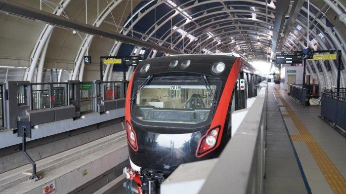 Direktorat Jenderal Perkeretaapian (DJKA) memastikan bahwa pembaharuan software operasi LRT Jabodebek sudah hampir rampung dan siap dilakukan uji coba terbatas bersama penumpang. 
