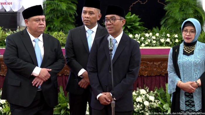 MENDIKTI SAINTEK-Menteri Pendidikan Tinggi, Sains, dan Teknologi (Mendikti Saintek) Prof Brian Yuliarto usai dilantik Presiden Prabowo Subianto pada Rabu (19/2/2025). 