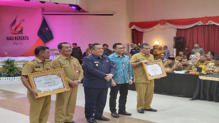 Kepala BSKDN Yusharto Huntoyungo saat mewakili Mendagri Muhammad Tito Karnavian dalam Musrenbang RPJPD Provinsi Riau Tahun 2025-2045 dan RKPD Provinsi Riau Tahun 2025 serta Rembuk Stunting Provinsi Riau, di Kota Pekanbaru, Riau, Senin (29/4/2024).