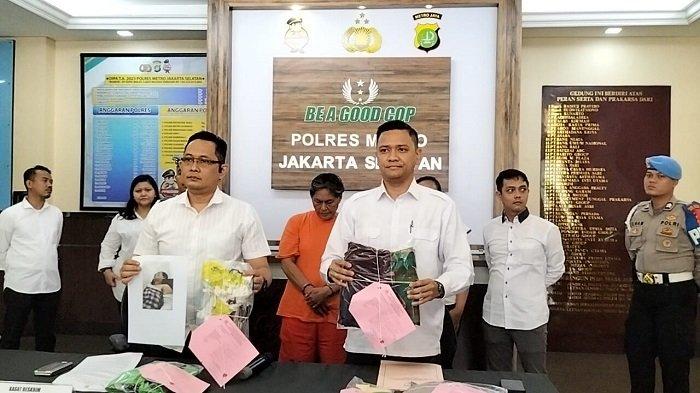 Istri dibakar hidup hidup hingga akhirnya lari terbirit-birit ke Masjid