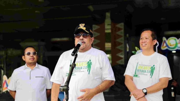 ASN DKI Jakarta Wajib Olahraga Setiap Jumat: Kisah Lucu Wagub Rano Karno Saat Kenakan Kaos!