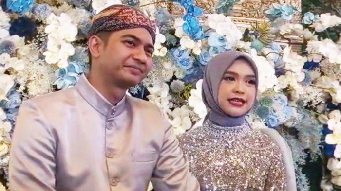 VIDEO Ria Ricis dan Teuku Ryan Gelar Acara 'Tedak Siten' untuk Moana ...