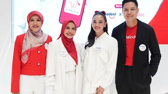 Ririn Ekawati bersama Halodoc pemeriksaan gigi gratis