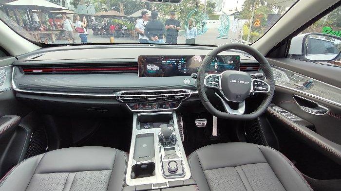 Tampilan interior SUV JETOUR X70 Plus.