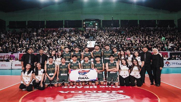 Tim basket putra SMA Al-Izhar Pondok Labu berhasil melaju ke final party Honda DBL with Kopi Good Day 2023 DKI Jakarta Series - South Region yang akan berlangsung di GOR Bulungan Jakarta Selatan, Sabtu (21/10/2023).