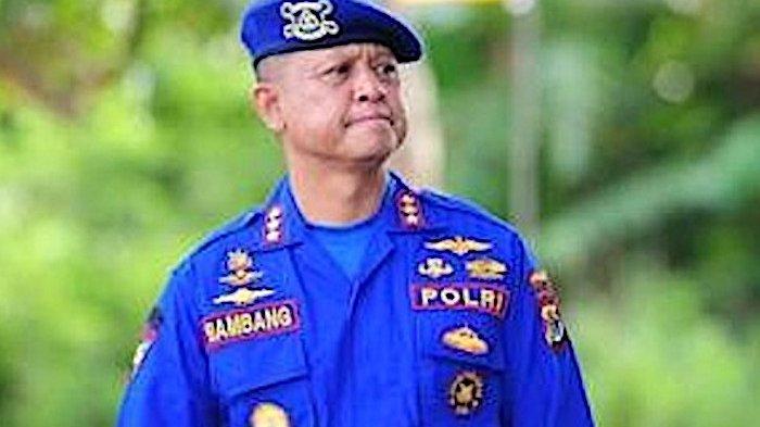 Selain Kombes Yulius Bambang Karyanto (YBK), Polda Metro Jaya juga menetapkan tiga orang sebagai tersangka dalam kasus penyalahgunaan narkoba, Rabu (11/1/2023)