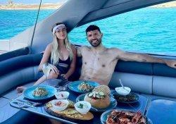 Kun Aguero dan Sofia Calzetti Pisah Lokasi Liburan Dengan Keluarga ...