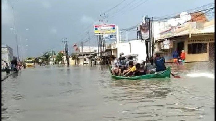 Pemprov DKI harus mengantisipasi datangn ya cuaca ekstrem berupa musim hujan yang terus menerus dan berakibat banjir.