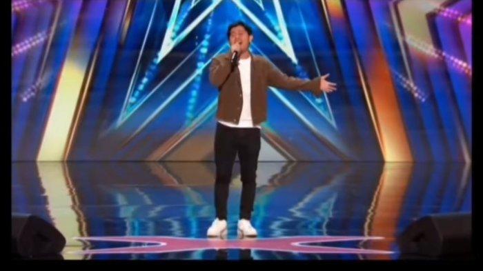 Cakra Khan ketika mengikuti audisi America's Got Talent (AGT) 2023 di Pasadena Civic Auditorium, Pasadena, California, Amerika Serikat pada Rabu (19/7/2023).