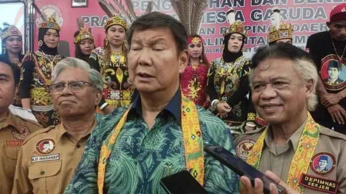 Wakil Ketua Dewan Pembina Gerindra Hashim Djojohadikusumo mengungkapkan janji politik Prabowo Subianto dalam acara Pengukuhan dan Deklarasi Prawiro Indonesia GMP di Balikpapan, Kalimantan Timur, Kamis (21/9/2023).