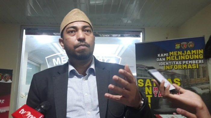 Ketua Cyber Indonesia Husin Shihab di Polda Metro Jaya, Semanggi, Jakarta Selatan, Senin (20/12/2021). (Desy Selviany)
