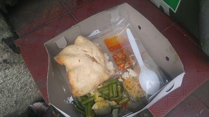 Ilustrasi nasi kotak.