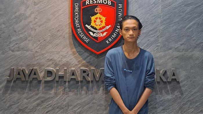 Tampang pelaku berinisial AZR (laki-Laki) dan SD (perempuan) bunuh bocah terbungkus sarung di Bekasi