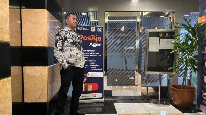 Suasana depan kantor Ketua Umum Kamar Dagang dan Industri (KADIN) periode 2021-2026, Arsjad Rasjid, di lantai 3, Menara Kadin, Jalan HR Rasuna Said Blok X-5, Kav 2-3, Setiabudi, Jakarta Selatan, Kamis (19/9/2024).  (Tribunnews.com/Abdi Ryanda Shakti)