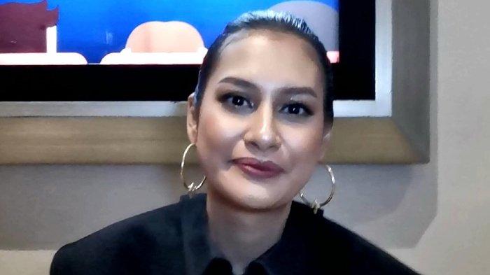 Artis Raihaanun yang kecanduan alkohol dan cerai karena tiga kali selingkuh