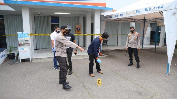Rampok Bersenjata Api Gondol Rp 300 juta di BRI Rajeg Kabupaten ...
