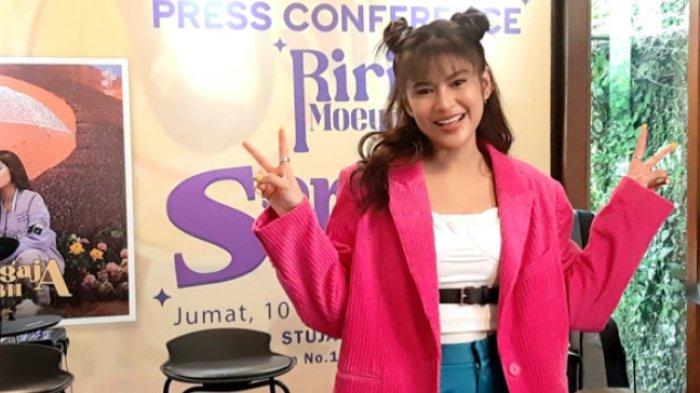 Riri Moeya Nyanyikan Single Kelima Bernuansa Musik RnB, Dapat Banyak ...