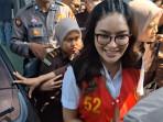 Sebut Punya Bukti, Nikita Mirzani Tuding Ada Kecurangan antara Reza Gladys dengan Jaksa dan Hakim