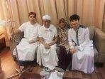 ustaz-arifin-ilham-dan-keluarga23.jpg