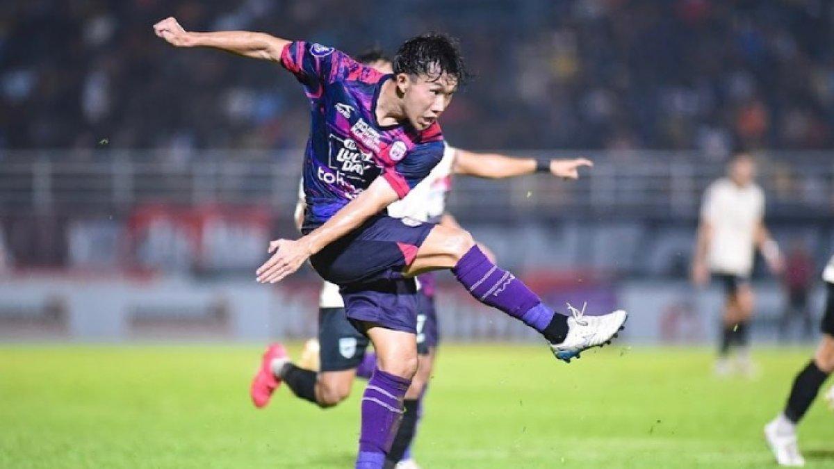 Pemain asing asal Jepang Mitsuru Maruoka saat bermain di RANS Nusantara FC musim 2022/2023.