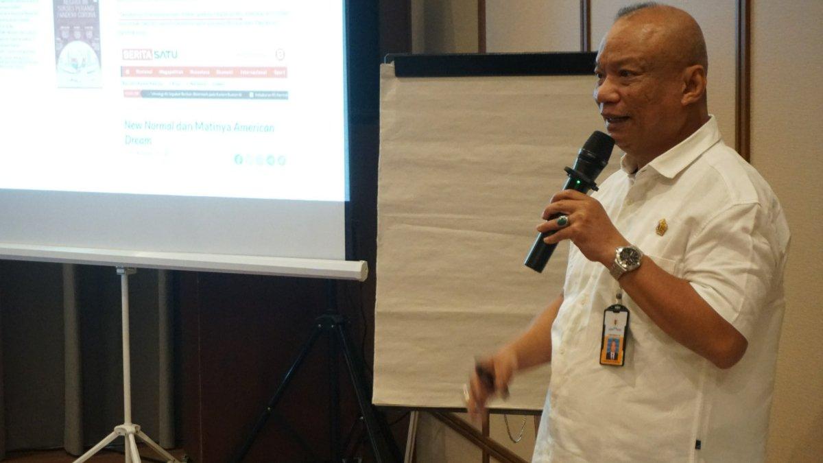 AM Putut Prabantoro dalam workshop Pemantapan Pancasila dan Wawasan Kebangsaan dalam Perencanaan Pembangunan yang diikuti pegawai muda BAPPENAS, di Hotel Santika, Gunung Kidul, Senin (14/08/2023)