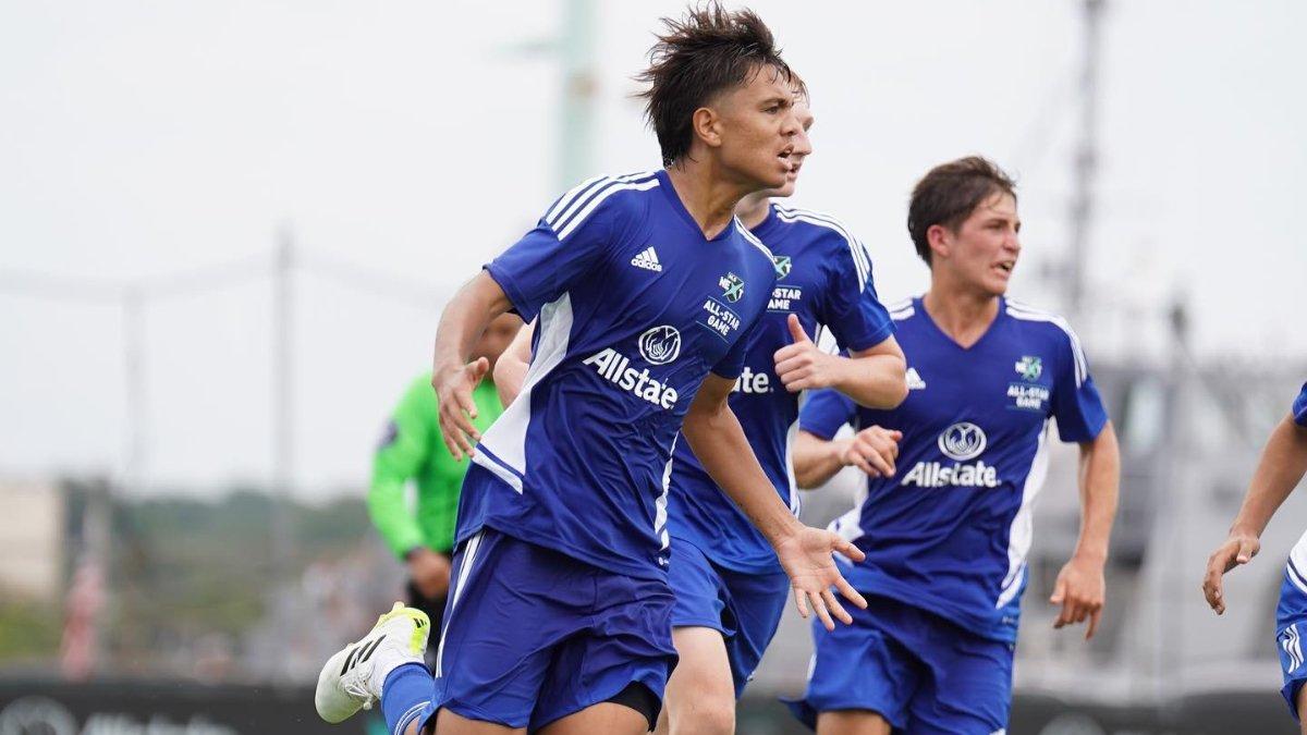 Sosok Adrian Wibowo, winger keturunan Amerika Serikat yang bisa masuk opsi naturalisasi Timnas Indonesia.