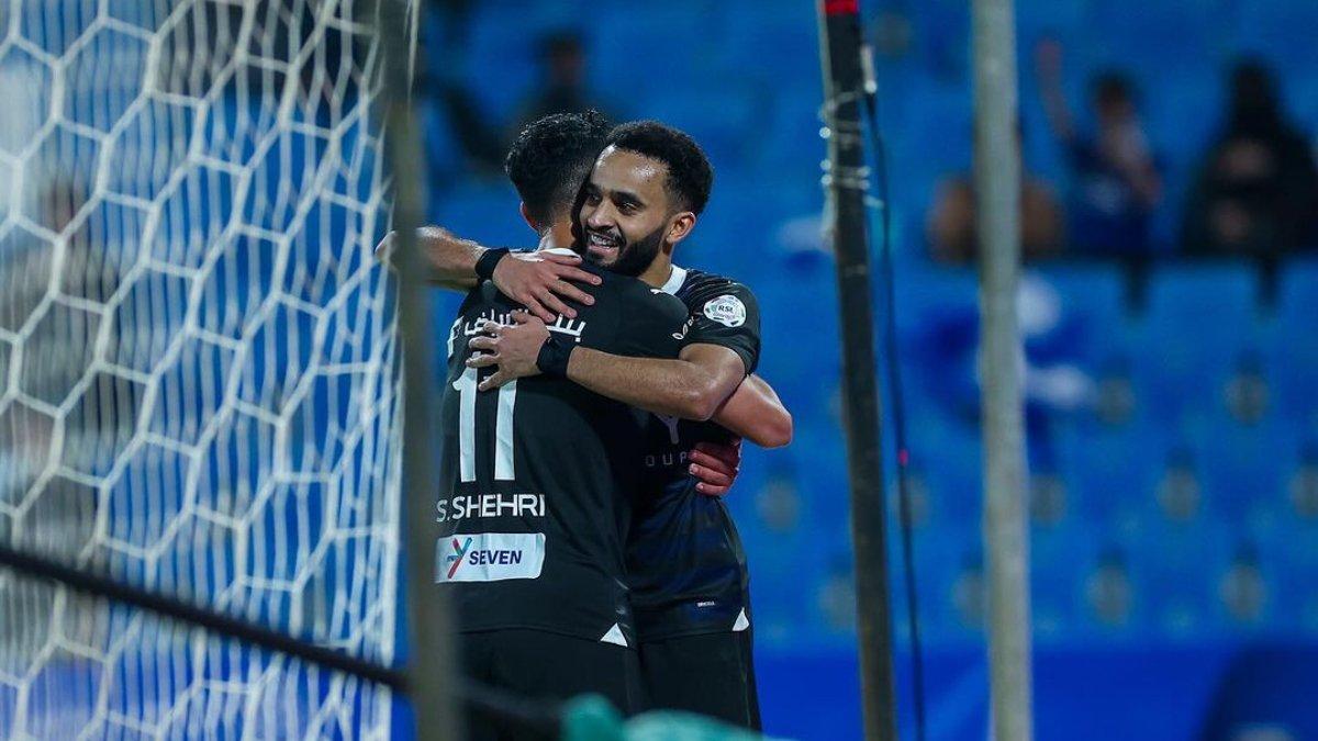 Selebrasi Mohammed Al Burayk bersama Sehri ketika berhasil mencetak gol ke gawang Al Hazm pada Sabtu 25 November 2023.