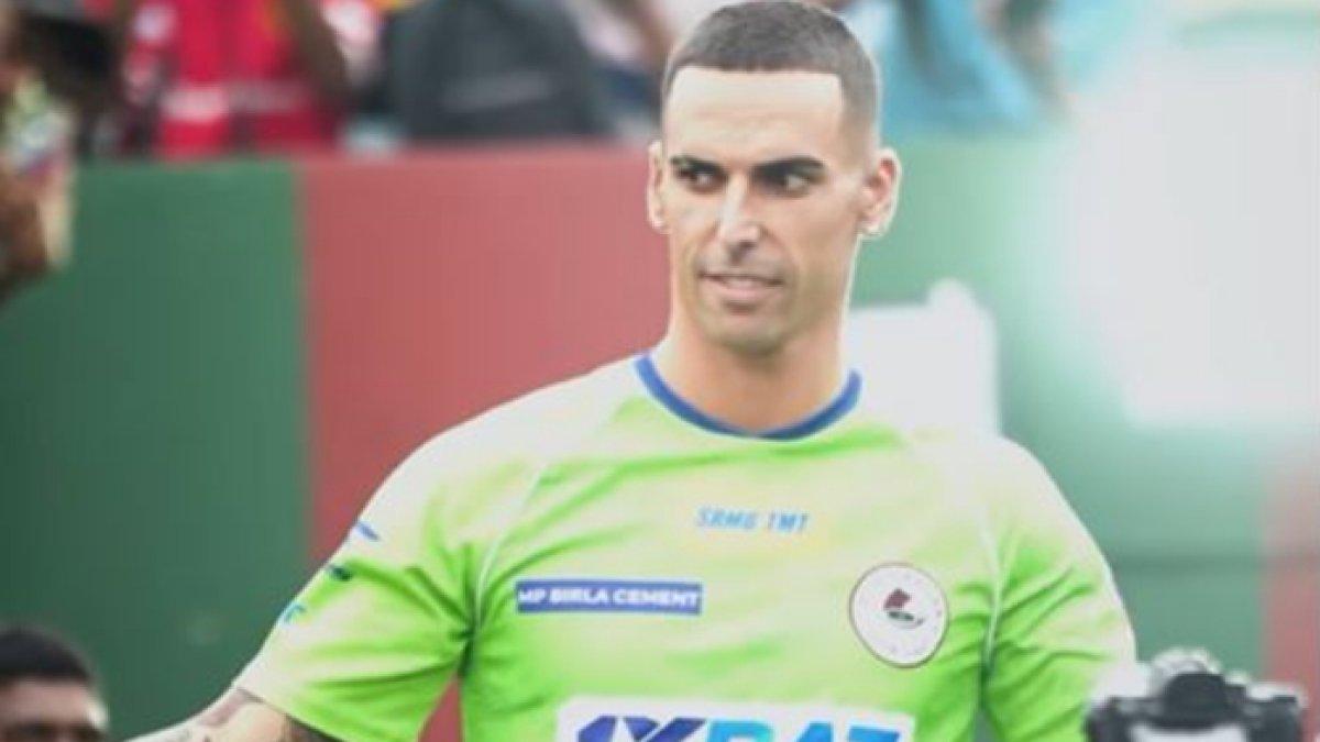 Mantan pemain Persib Bandung asal Spanyol, Alberto Rodriguez gabung latihan perdana klub barunya di Liga India, Mohun Bagan Super Giant (SG).
