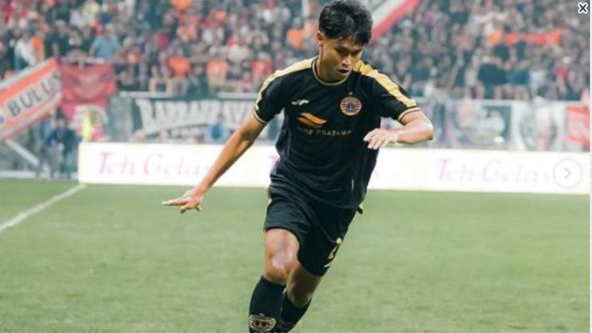 Potret Alfriyanto Nico saat di Persija Jakarta yang di unggah pada 3 Juni 2024. pemain yang baru saja mentas dipinjamkan ke PSIM PSIM Yogyakarta, Kini Disekolahkan Lagi Persija Jakarta jelang bergulirnya Liga 1 2024/2025.