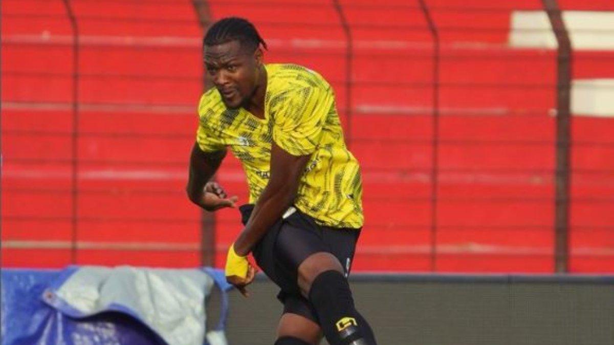 Potret striker asing Barito Putera, Alhaji Gero.