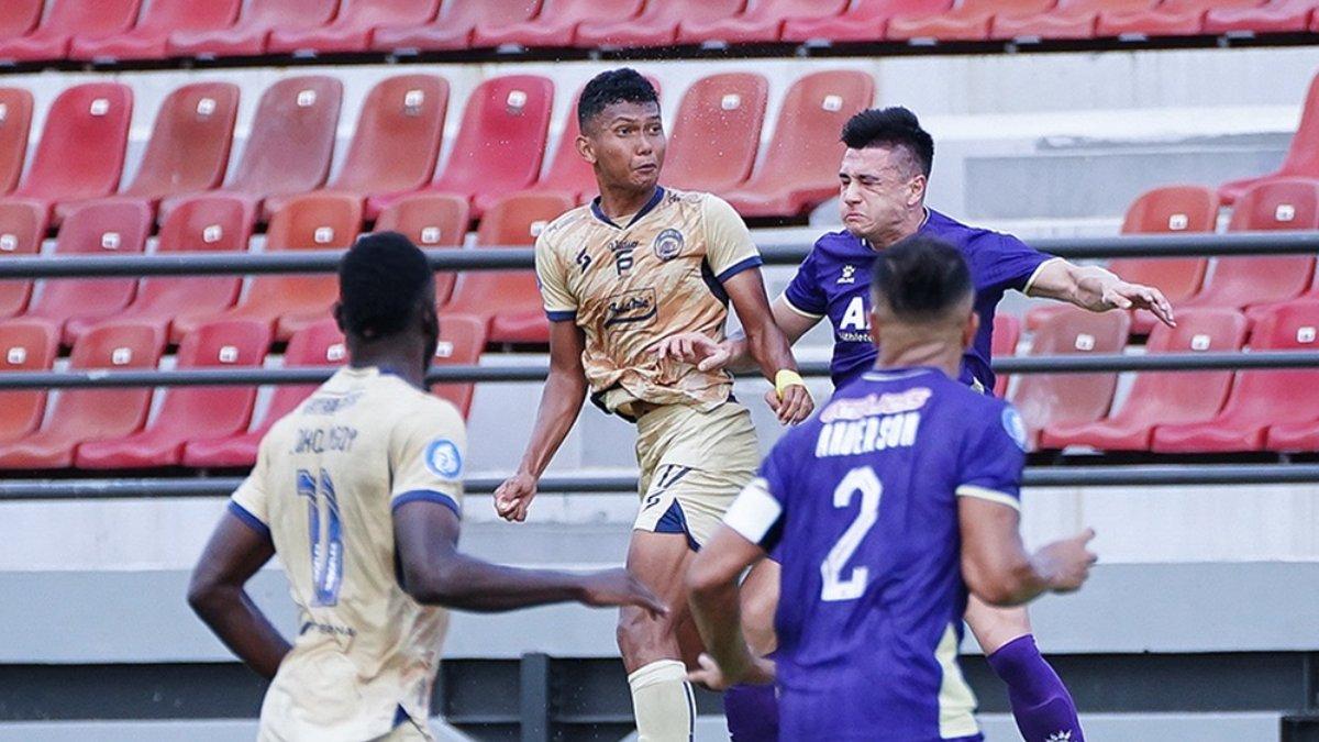 Cuplikan pertandingan Arema FC Vs Persik Kediri di pekan ke-20 Liga 1 2023, Senin 27 November 2023.