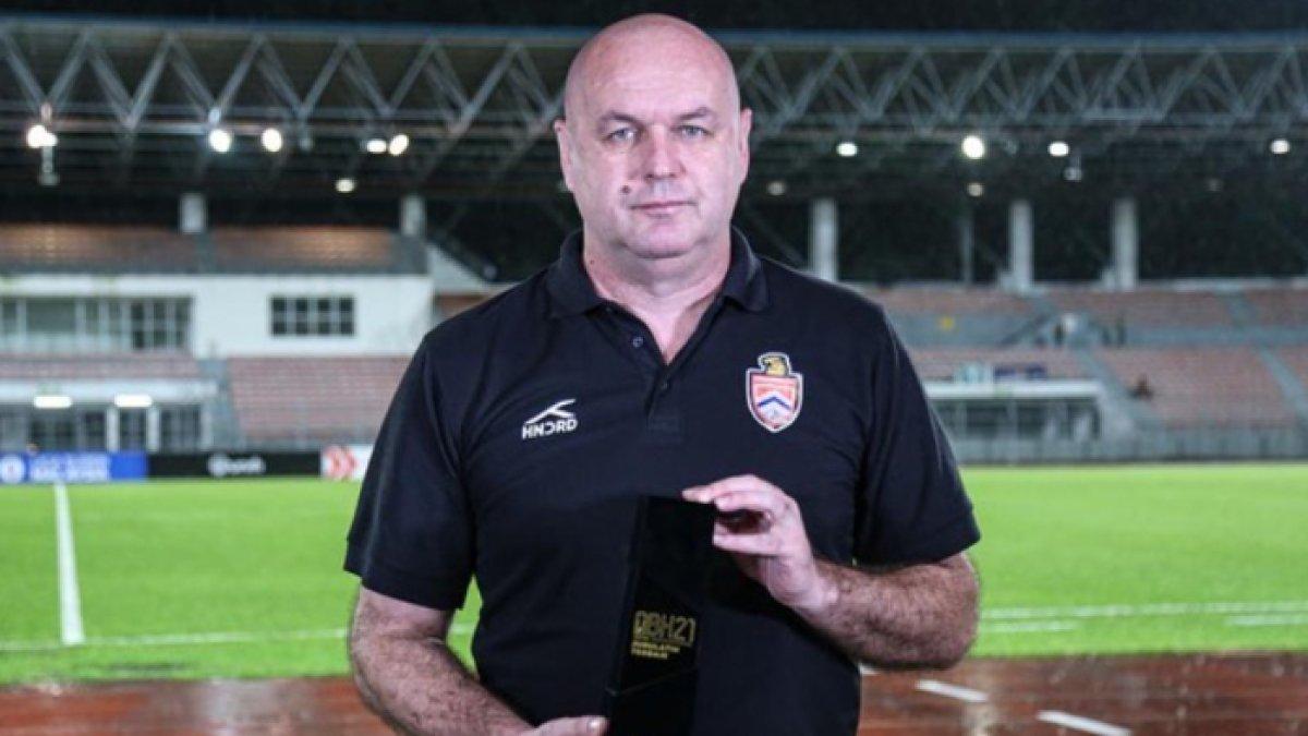 Potret Pelatih Persib Bandung, Bojan Hodak.