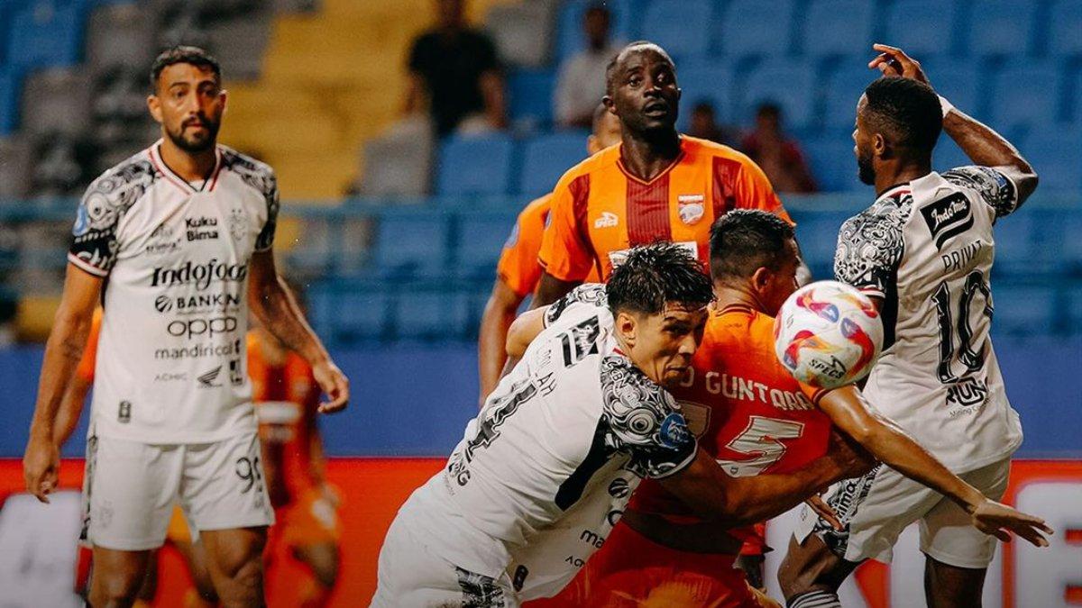 Cuplikan pertandingan Borneo FC melawan Bali United di pekan ketiga Liga 1 2024, Selasa (27/8). Borneo FC sukses menang dengan skor 2-0 atas Bali United.