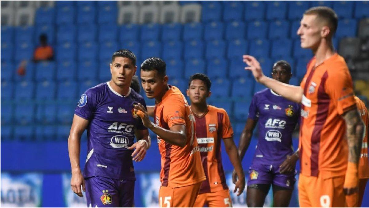 Cuplikan pertandingan Borneo FC kontra Persik Kediri di Stadion Batakan, Balikpapan, Kalimantan Timur, Jumat (27/12/2024).