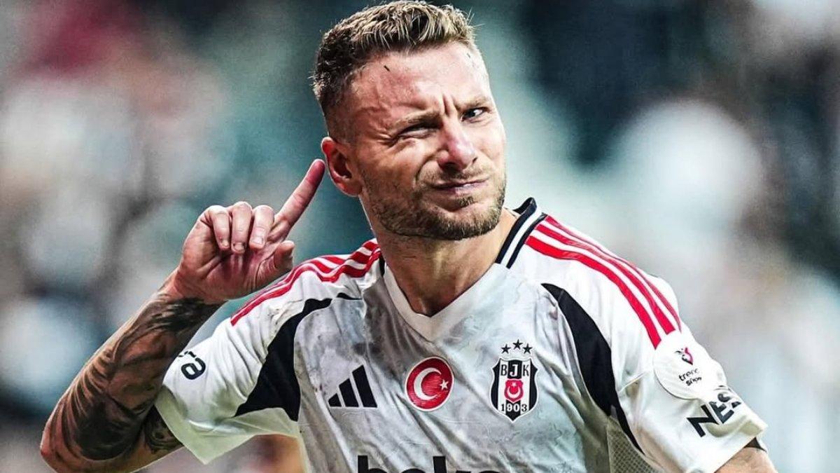 PROFIL; - Sosok Ciro Immobile saat menggunakan seragam Besiktas (19/4/2025)