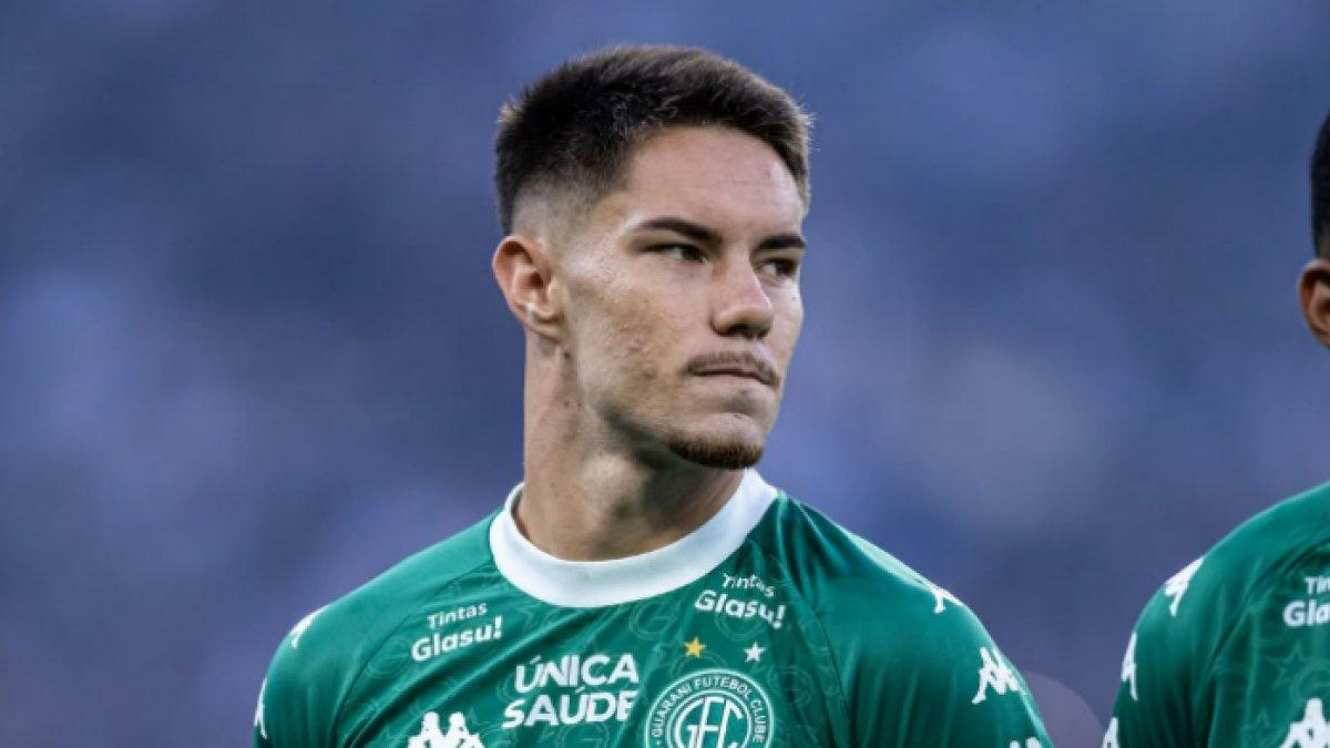 PROFIL - Caio Mello saat berseragam Guarani FC, Sabtu (23/5/2025).